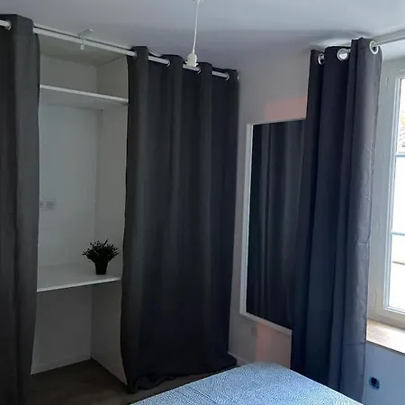 Apartamento La Terrasse, Hyper Centre Au Calme Avec Stationnement Cherbourg-en-Cotentin Exterior foto