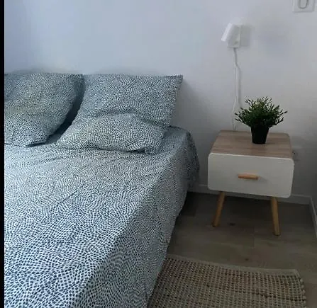 Apartamento La Terrasse, Hyper Centre Au Calme Avec Stationnement Cherbourg-en-Cotentin Exterior foto